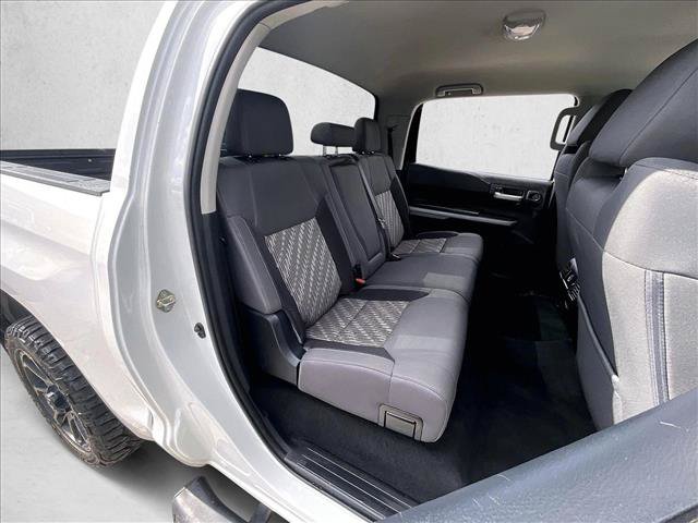 Used 2019 Toyota Tundra SR5 w/ SR5 Upgrade Package AWD/4WD image 29