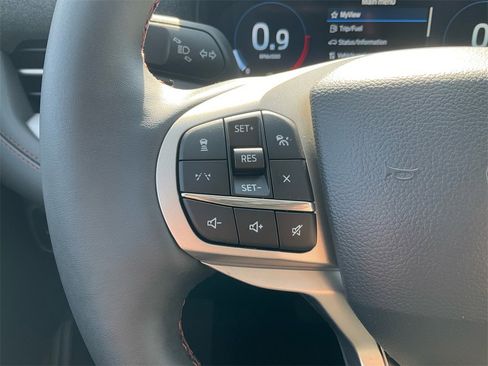 New 2026 Ford Explorer Active w/ Active Comfort Package image 21