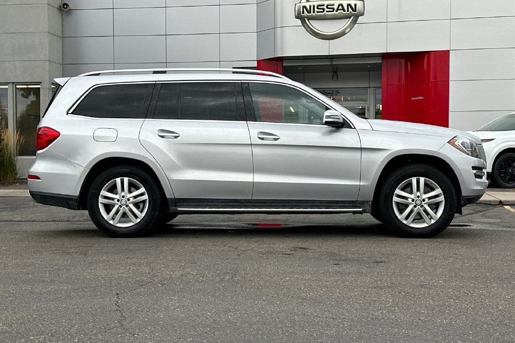 Used 2016 Mercedes-Benz GL 450 4MATIC image 3