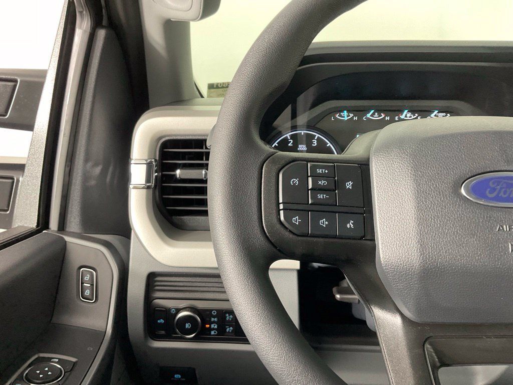 New 2026 Ford F350 XL w/ STX Appearance Package AWD/4WD image 24