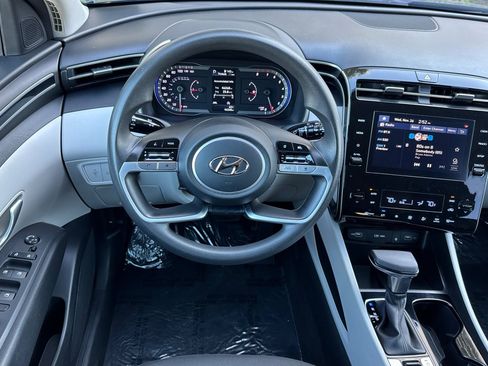 Used 2024 Hyundai Tucson SEL image 16