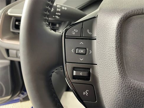 Used 2025 Toyota Prius Limited w/ Limited Premium Package image 12