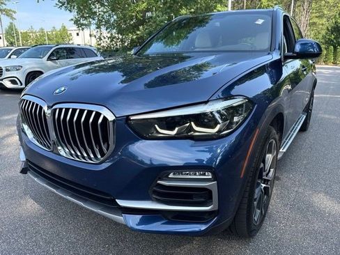 Used 2019 BMW X5 xDrive40i w/ Premium Package 2 AWD/4WD image 9