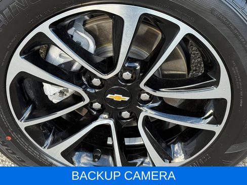 Used 2025 Chevrolet TrailBlazer LT AWD/4WD image 14