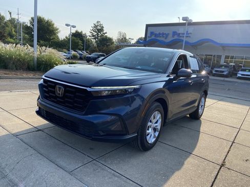 Used 2024 Honda CR-V LX image 5