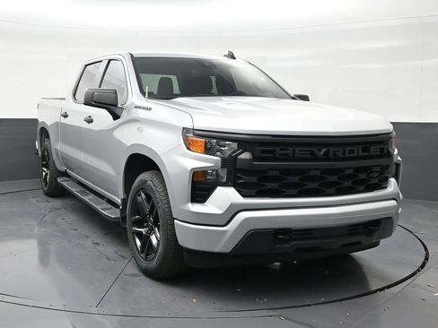 Used 2022 Chevrolet Silverado 1500 Custom RWD image 7