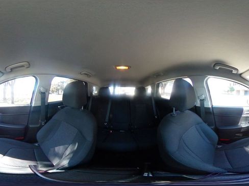 Used 2025 Kia Sportage LX image 37