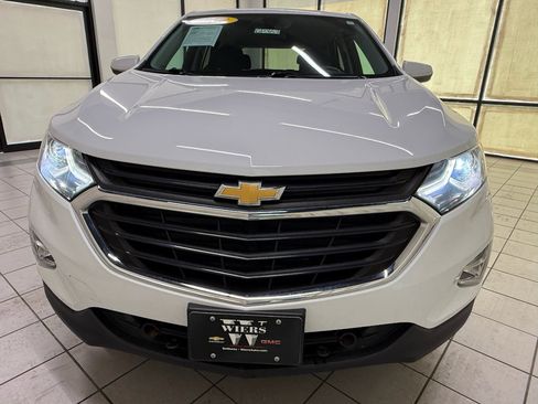 Used 2018 Chevrolet Equinox LT FWD image 11