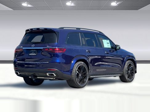 New 2026 Mercedes-Benz GLS 580 4MATIC image 8