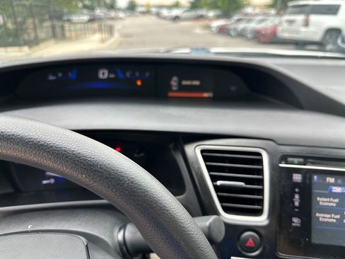 Used 2015 Honda Civic SE image 22