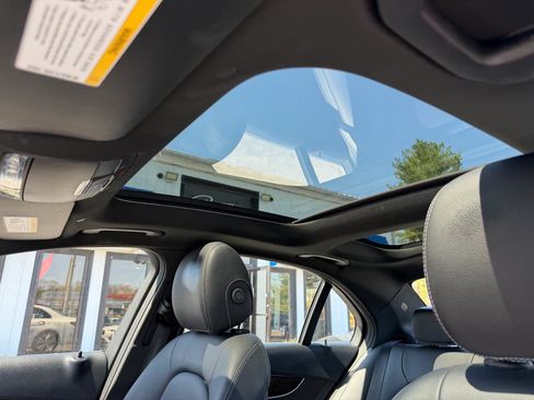 Used 2019 Mercedes-Benz C 300 4MATIC Sedan image 19