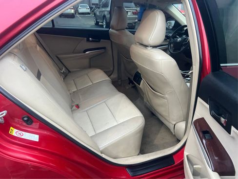 Used 2012 Toyota Camry XLE image 26