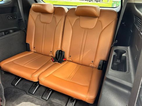 Used 2023 Kia Sorento SX Prestige AWD/4WD image 7