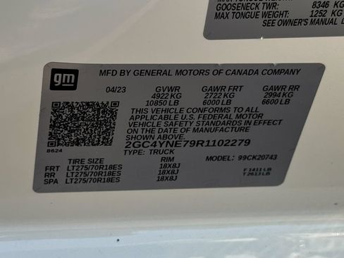 Used 2024 Chevrolet Silverado 2500 LT AWD/4WD image 26
