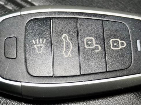 Used 2024 Nissan Altima 2.5 S image 23