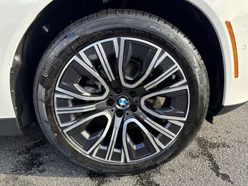 New 2026 BMW X3 xDrive30 w/ Premium Package image 2