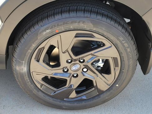 Used 2025 Subaru Crosstrek 2.5i Sport w/ Crosstrek Mirror Package image 21