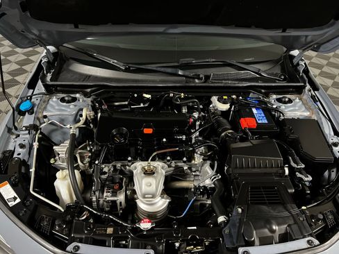 Used 2023 Honda Civic Sport image 9