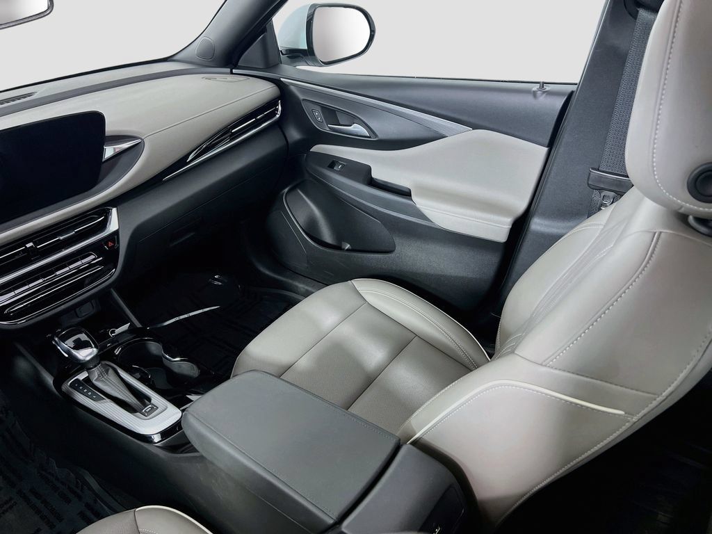 Certified 2024 Buick Envista Avenir FWD image 20