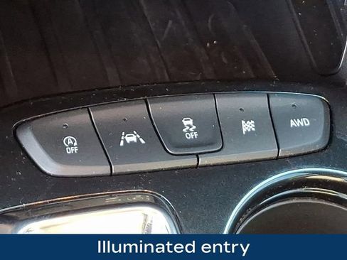 Used 2023 Chevrolet TrailBlazer RS w/ Sun and Liftgate Package image 29