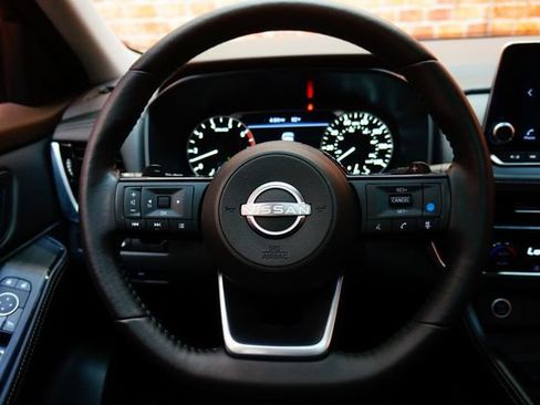 Certified 2023 Nissan Rogue SL AWD/4WD image 26