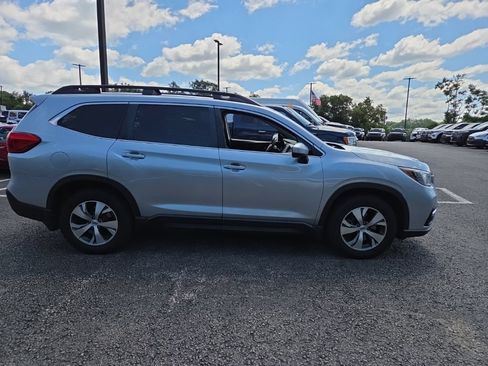 Used 2019 Subaru Ascent Premium w/ Popular Package #2 AWD/4WD image 7