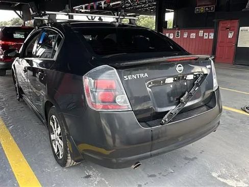 Used 2012 Nissan Sentra 2.0 SR w/ Special Edition Pkg FWD image 3