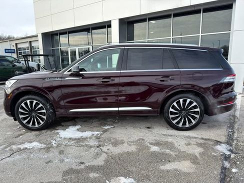 Used 2023 Lincoln Aviator Black Label Grand Touring image 4