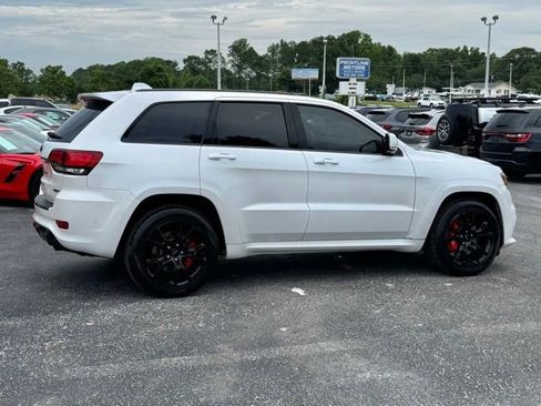 Used 2017 Jeep Grand Cherokee SRT AWD/4WD image 7