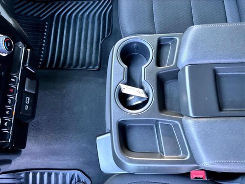 Used 2023 Chevrolet Silverado 1500 Custom AWD/4WD image 19