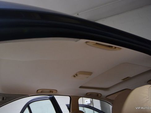 Used 2002 BMW 525i Sedan image 19