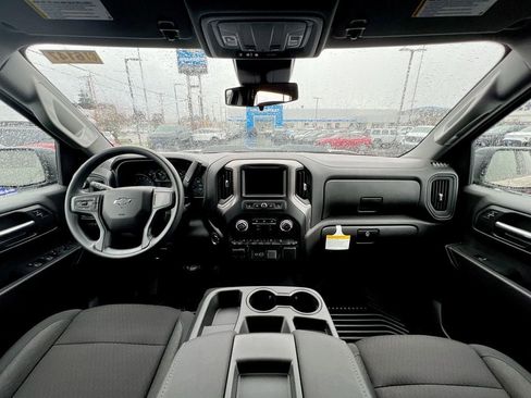 New 2026 Chevrolet Silverado 1500 Custom Trail Boss w/ LPO, Dark Essentials Package AWD/4WD image 18
