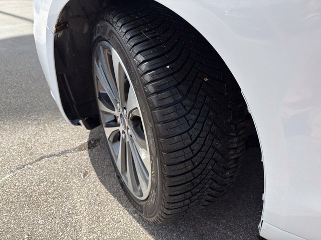 Used 2020 Ford Fusion SE AWD/4WD image 10