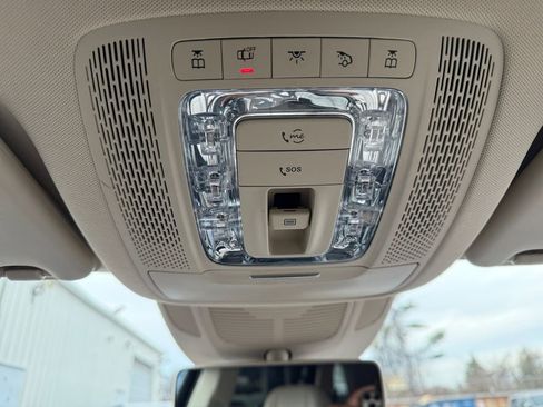 Used 2020 Mercedes-Benz GLS 450 4MATIC image 21