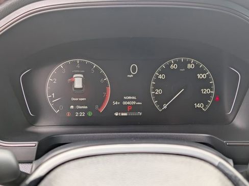 Used 2025 Honda Pilot TrailSport image 25