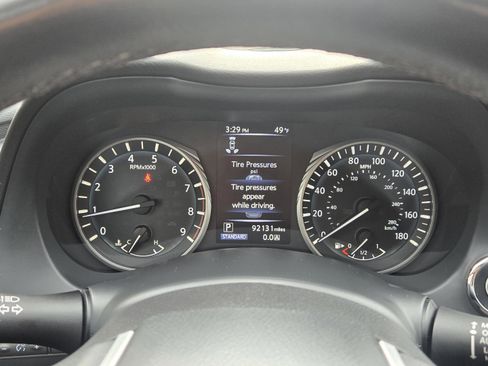 Used 2018 INFINITI Q50 Luxe w/ Sensory Package (Luxe) image 31