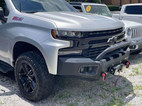 Used 2021 Chevrolet Silverado 1500 LT Trail Boss w/ Convenience Package II AWD/4WD image 4