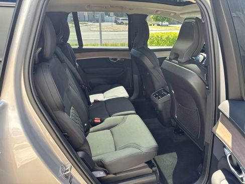 Certified 2025 Volvo XC90 B6 Plus AWD/4WD image 13
