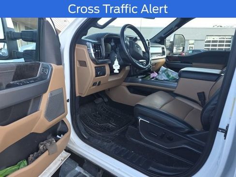 Used 2024 Ford F250 Lariat w/ Chrome Package AWD/4WD image 10