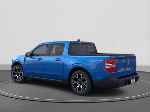 New 2025 Ford Maverick Lariat w/ 4K Tow Package AWD/4WD image 4