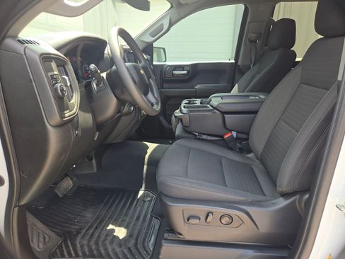 Used 2023 Chevrolet Silverado 1500 Custom RWD image 9