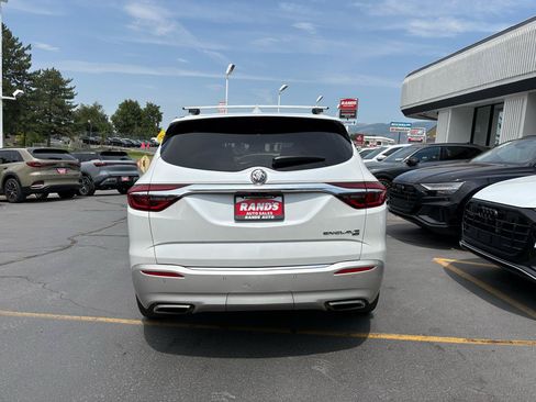 Used 2019 Buick Enclave Avenir w/ Avenir Technology Package AWD/4WD image 5