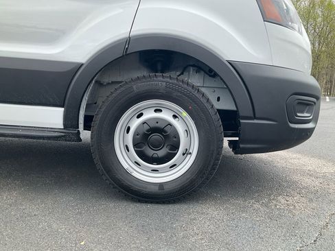 New 2026 Ford Transit 250 148 Medium Roof image 10