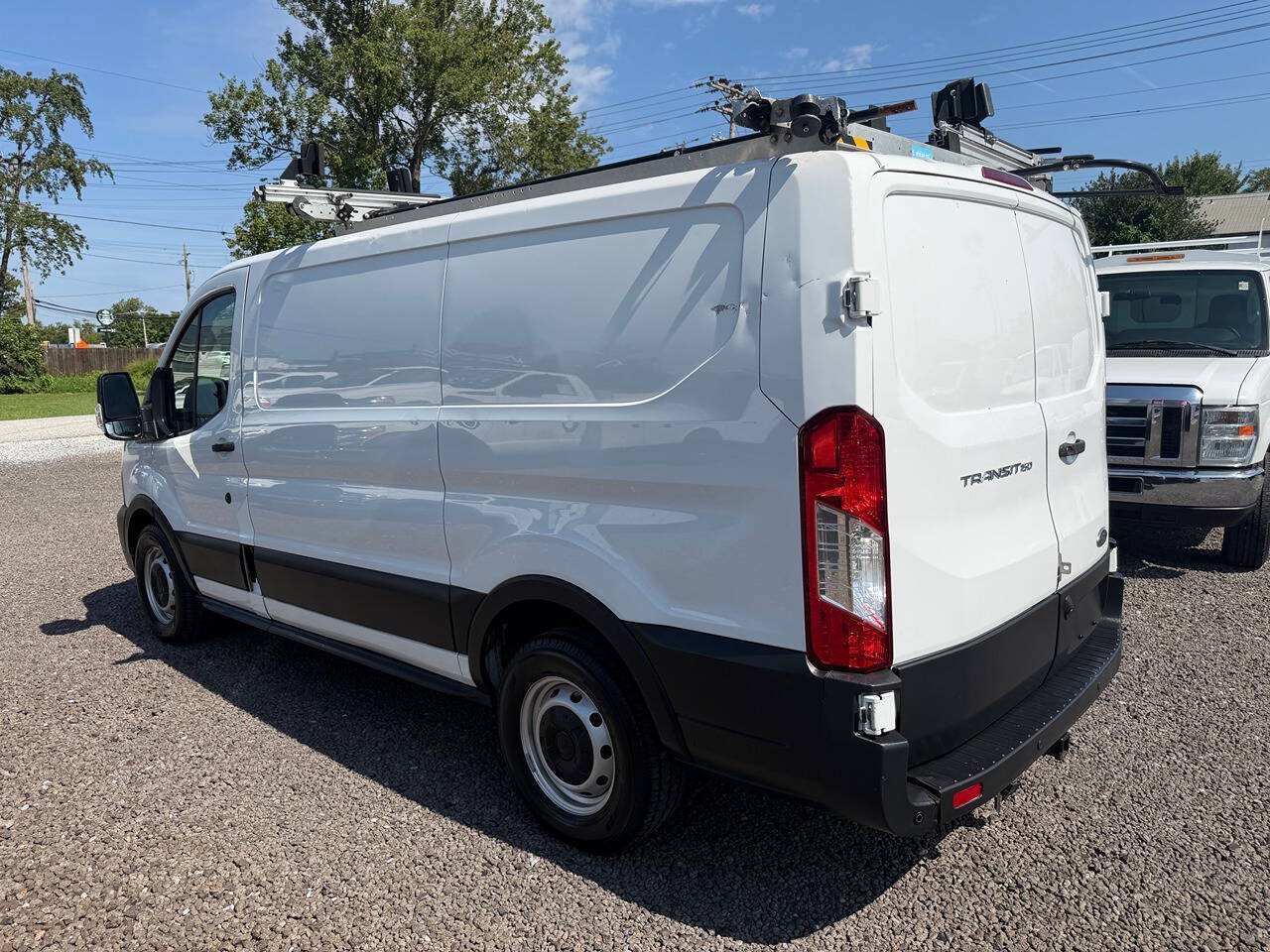 Used 2020 Ford Transit 150 Low Roof RWD image 3