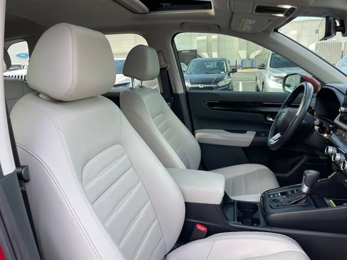Certified 2025 Honda CR-V EX-L image 31