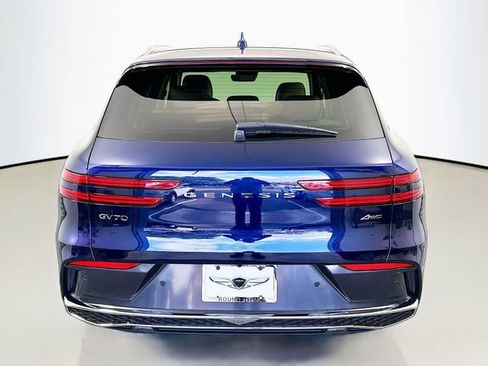 New 2026 Genesis GV70 2.5T Advanced image 6