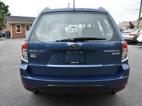 Used 2011 Subaru Forester 2.5X w/ Alloy Wheel Value Pkg AWD/4WD image 6
