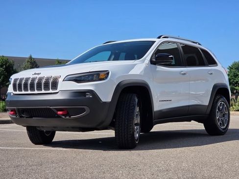 Used 2022 Jeep Cherokee Trailhawk w/ Sound & Nav Group AWD/4WD image 21