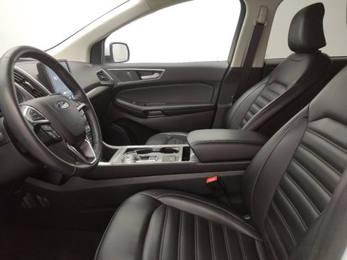 Used 2024 Ford Edge SEL image 17