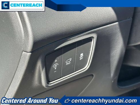 Used 2023 Hyundai Tucson SEL AWD/4WD image 17